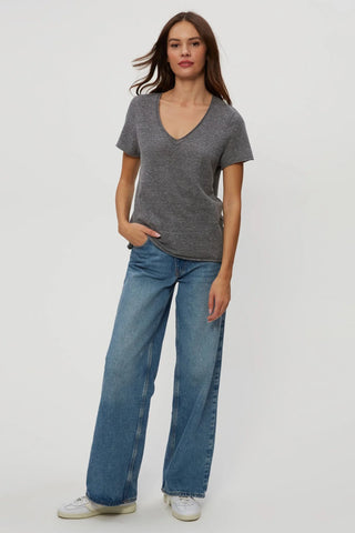 Vera Tee