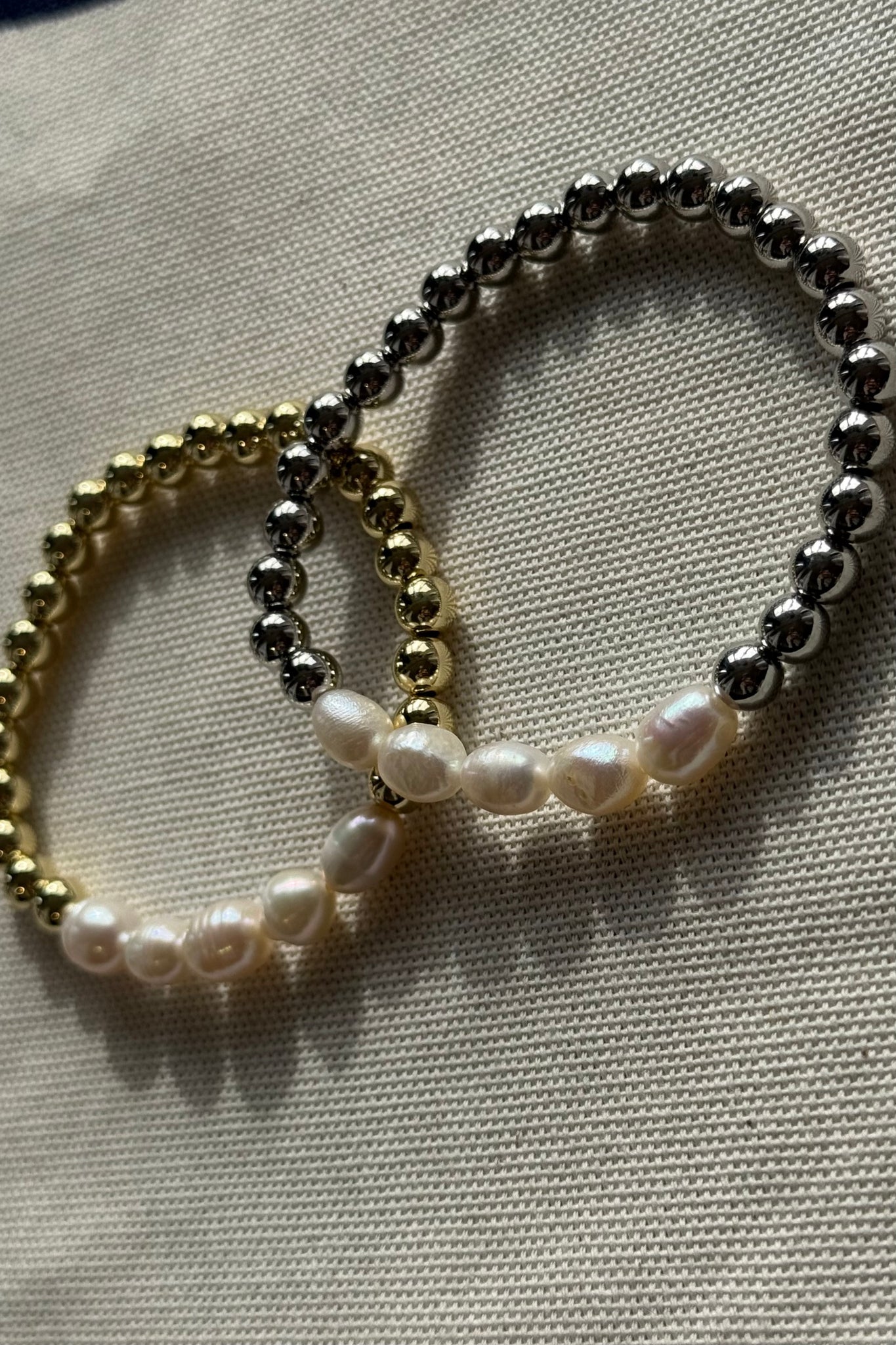 6mm Ball Stretch Bracelet with fresh water pearls