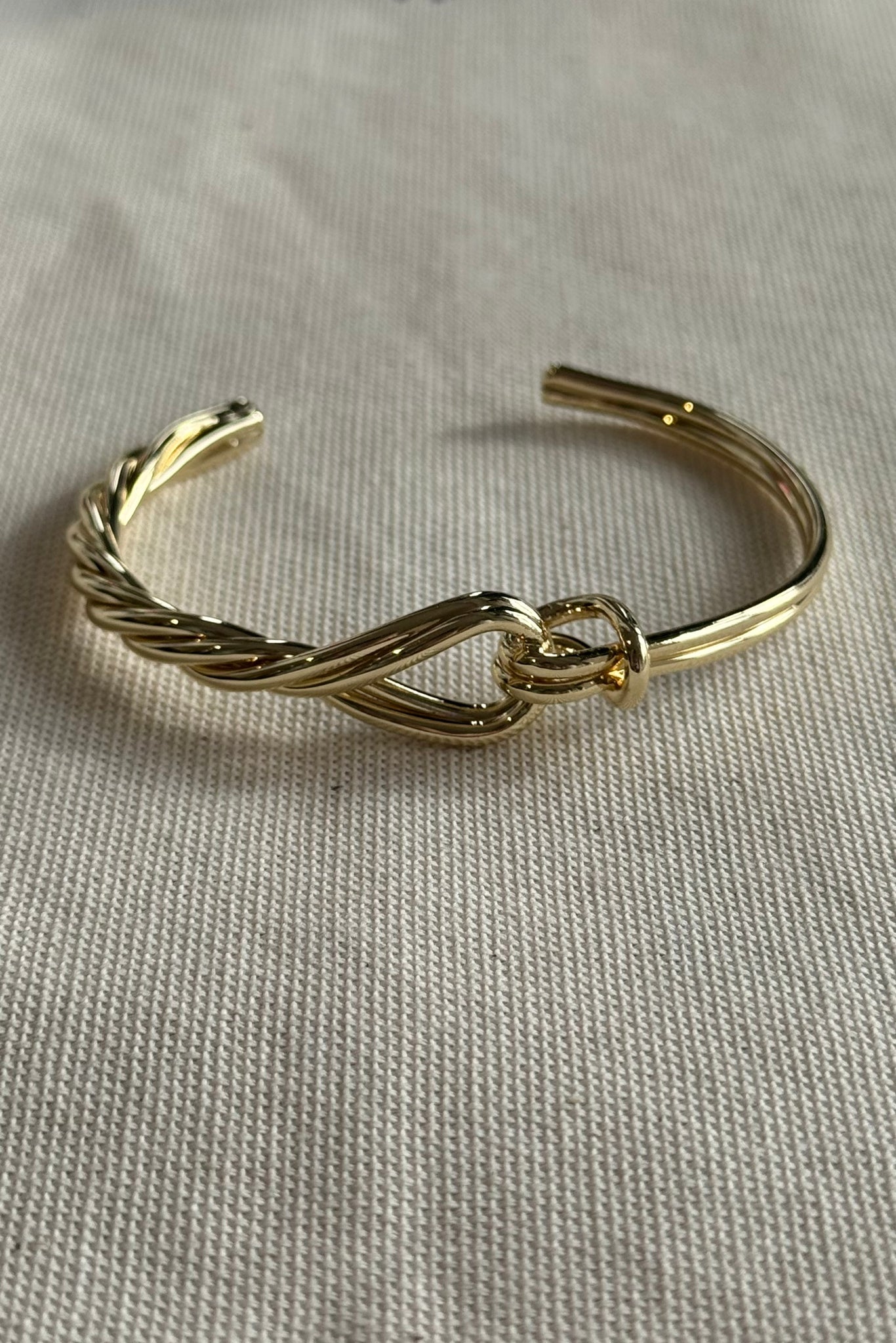 Twist/knot Cuff Bracelet
