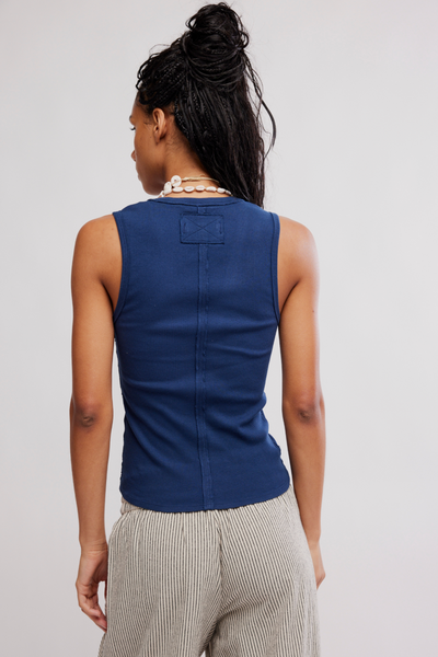 Neria Tank