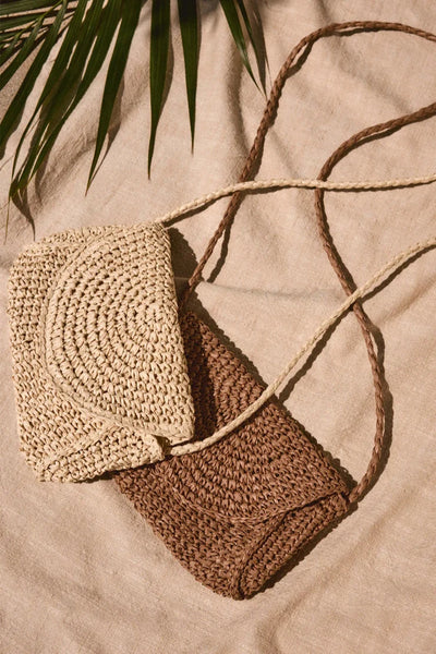 Sand Dollar Mini Straw Bag